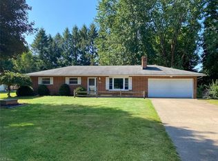 7208 Middle Ridge Rd, Madison, OH 44057
