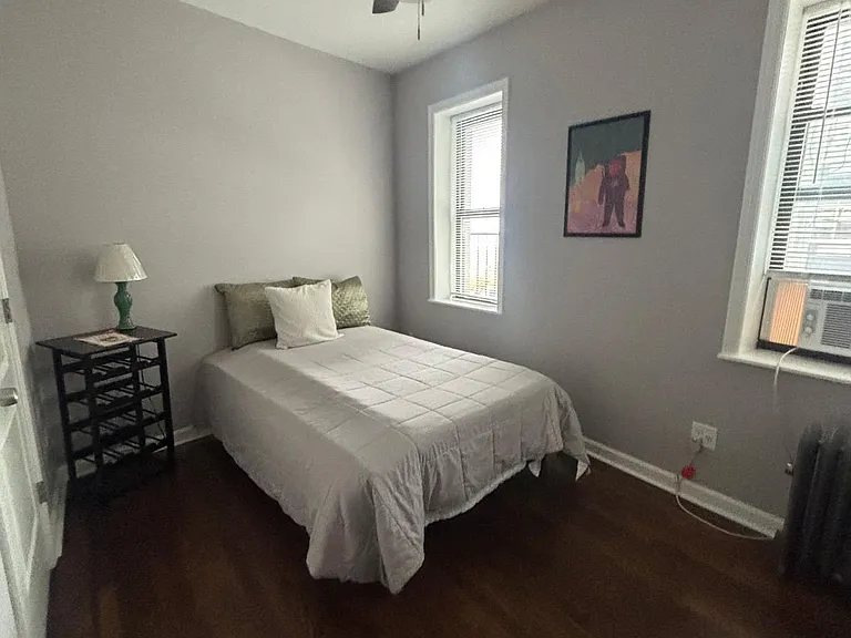 232 Richmond Ter #3F — Photo 8