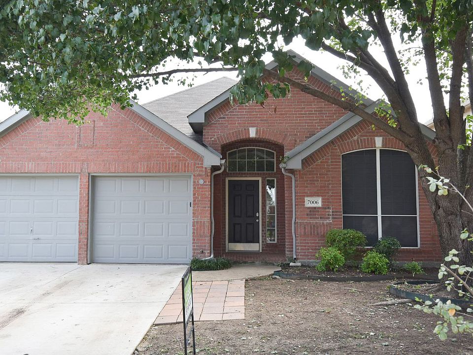 1st image of 7006 Park Hill Trl