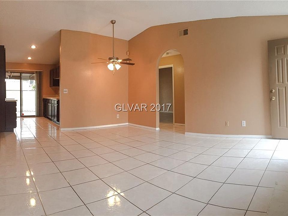 1st image of 1605 Barrel Cactus Ct