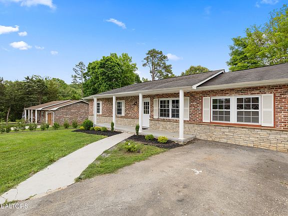 2nd image of 448 Linder Ln