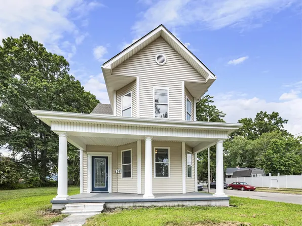 824 E Riverside Dr, Evansville, IN 47713