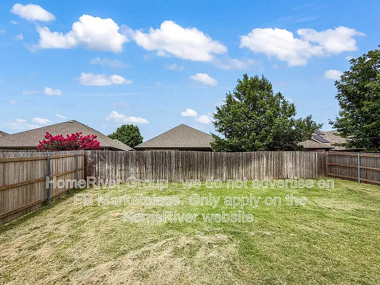 812 Sequoia Dr — Photo 19
