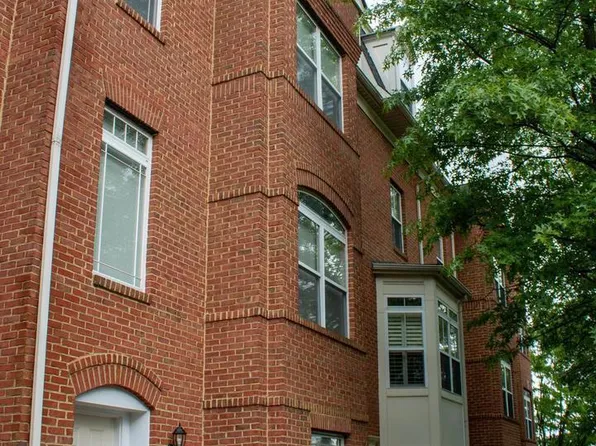 10292 Chestnut Park Ln Unit 124, Columbia, MD 21044