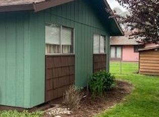33821 SE Oak St, Scappoose, OR 97056