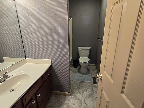 5th image of 615 Carolina Ave APT B7