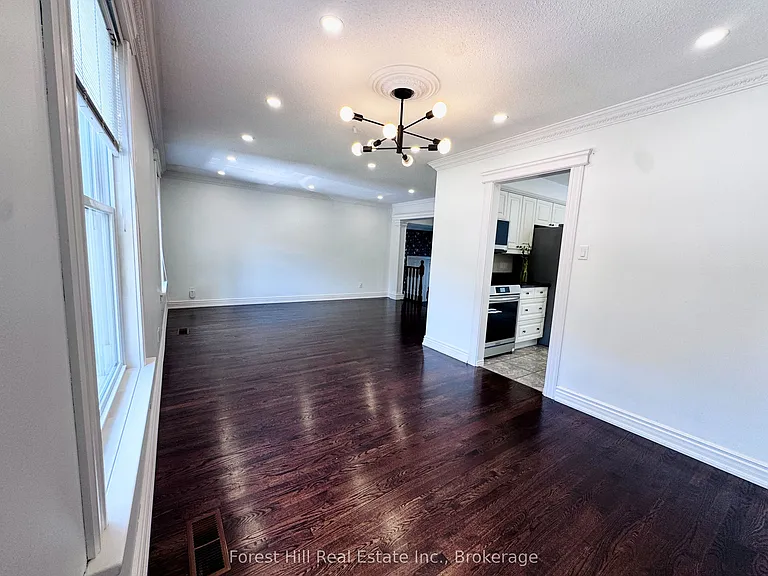 4278 Longmoor Dr — Photo 11