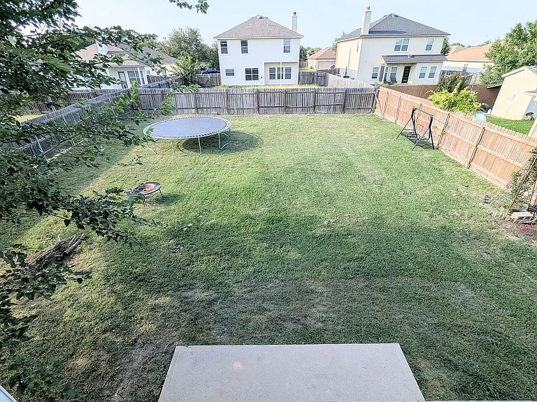 222 Phillips St — Photo 42