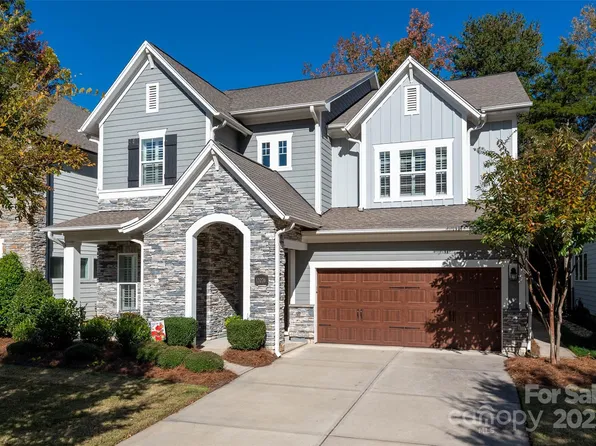 13226 Kornegy Dr, Charlotte, NC 28277