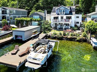 11754 Riviera Pl NE, Seattle, WA 98125