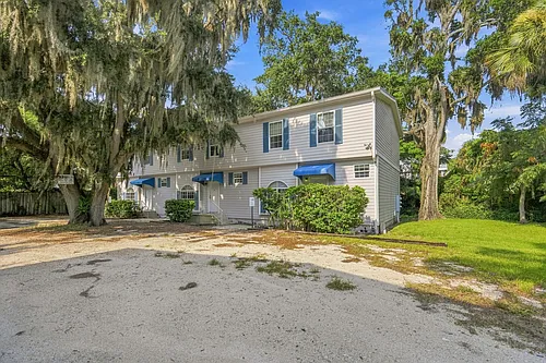114 Cedar St Photo 1