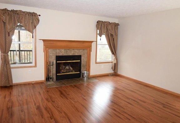 4th image of 815 Cedar Run Dr