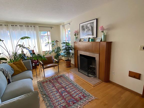 Mantel - Jane's Furniture