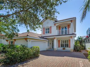3394 Sandpiper Way, Naples, FL 34109