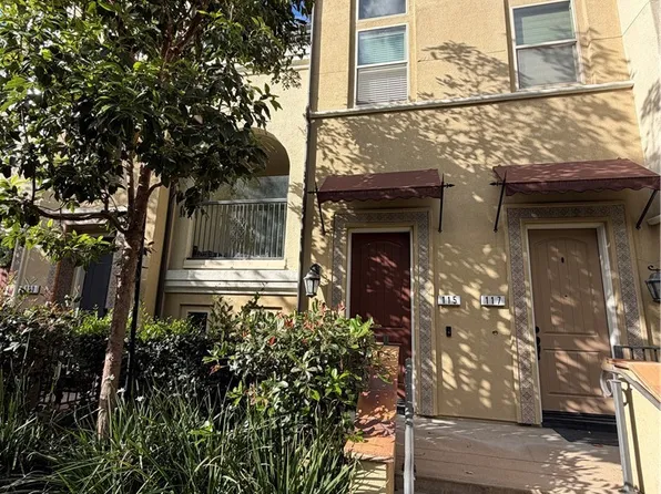 115 Neptune, Irvine, CA 92618