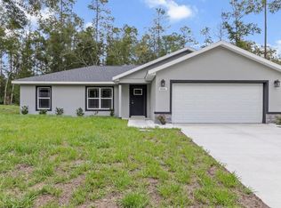 8641 N Stern Way, Citrus Springs, FL 34434