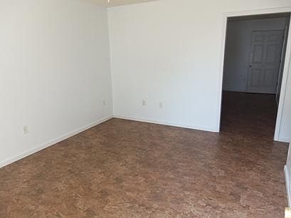 3rd image of 417 E College St APT C