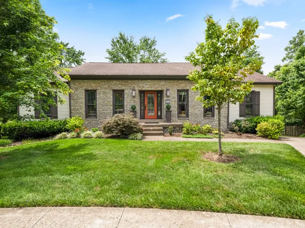 1001 Turnberry Ln, Lexington, KY 40515