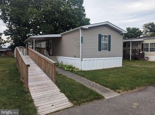 105 Madge Dr, Lancaster, PA