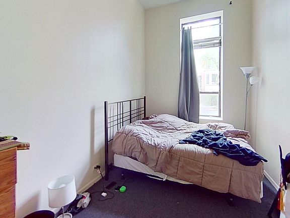 3rd image of 1877 N Dayton St #1F