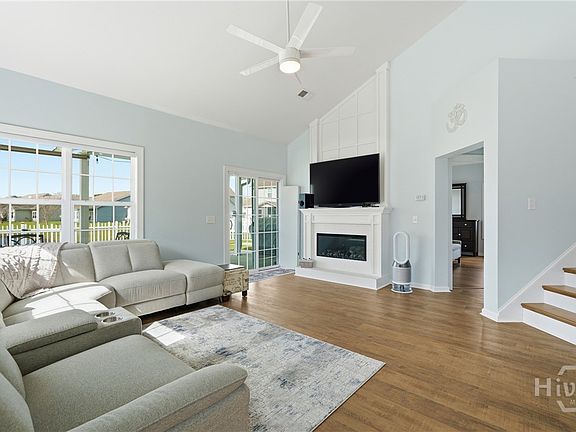 4th image of 47 Belle Gate Court