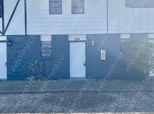 8300 Woodview Dr E #B, Sherwood, AR 72120