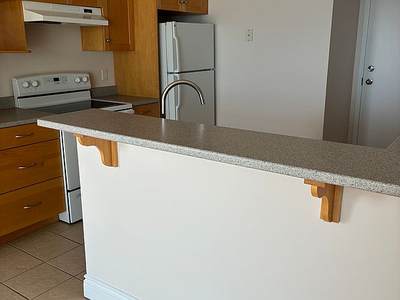 4th image of 7 Horizon Ct #1605