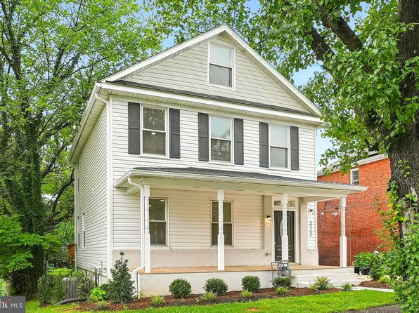 3722 36th St, Mount Rainier, MD 20712