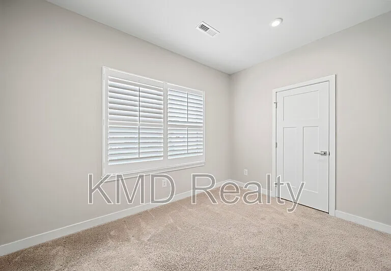636 Crudent Rd — Photo 23