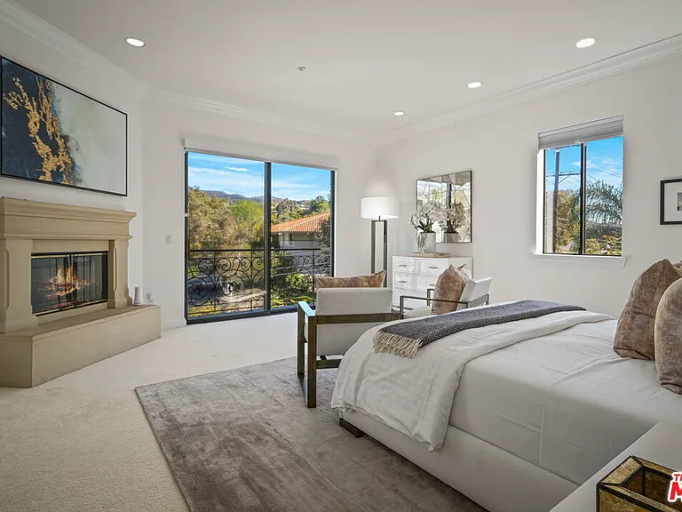 16000 W Sunset Blvd #Penthouse 302 — Photo 13