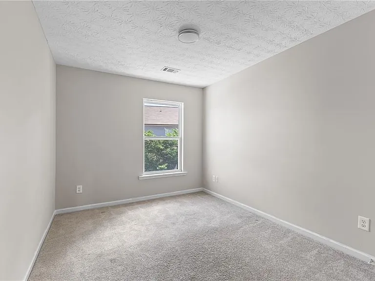 6604 Splashwater Dr — Photo 27