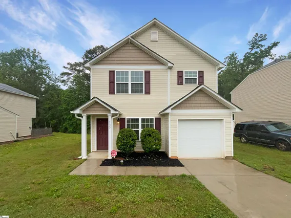 135 Evvalane Dr, Spartanburg, SC 29302