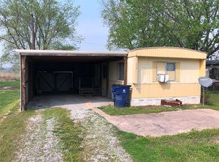 222 W Birch Ave, Barnsdall, OK 74002