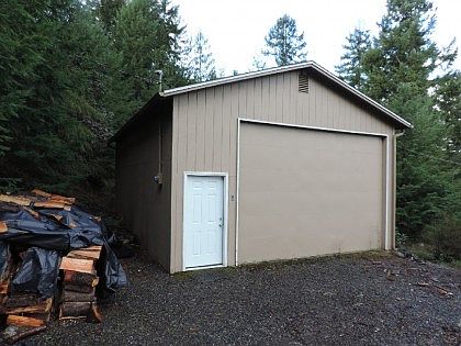 2nd image of 18646 Stagecoach Ln SE