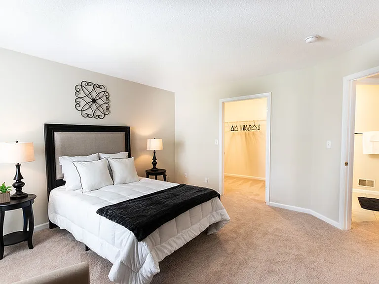 Autumn Creek Apartments — Photo 83