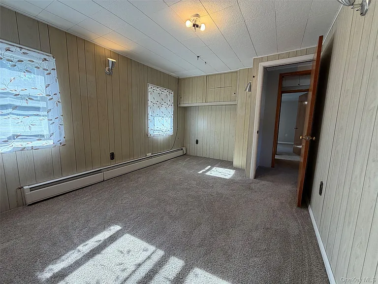 1390 Kings Hwy — Photo 18