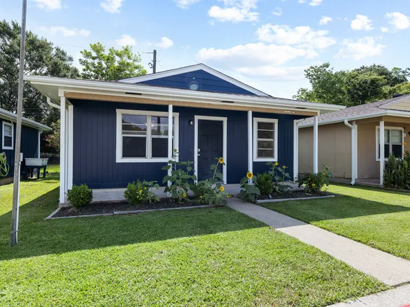 717 Cedar Bayou Rd APT 7, Baytown, TX 77520
