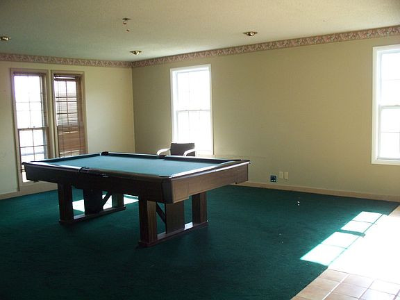 3rd image of 17763 Kansas Ave