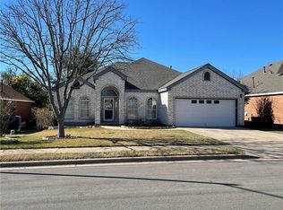 2915 Flower Hill Dr, Round Rock, TX 78664