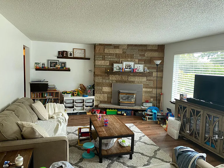1607 Edgewood Dr NW — Photo 6