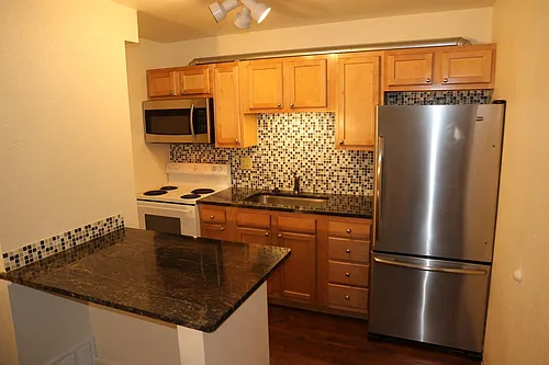 348 Arapahoe Ave #14 Photo 1