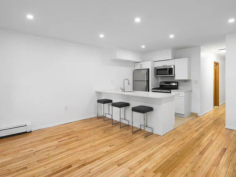 113 E 122nd St #1 — Photo 2