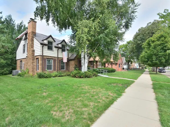 3715 N 40th STREET, Milwaukee, WI 53216