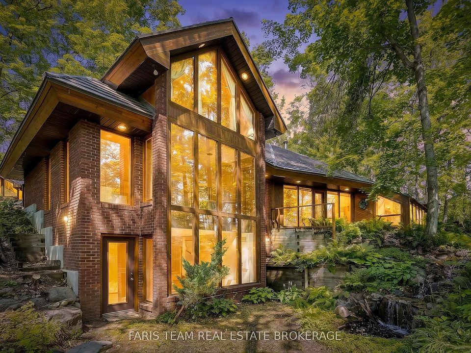 1st image of 15 Scottdale Dr