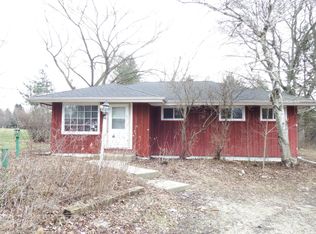 3037 W Southway Dr, Franklin, WI 53132