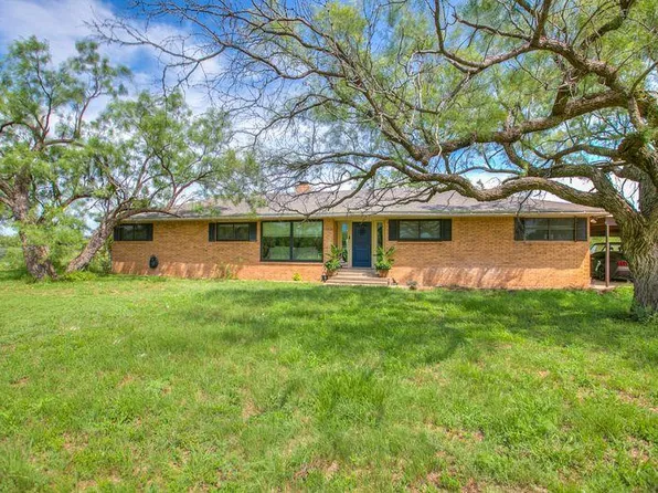 9826 Floyd Ln, San Angelo, TX 76901