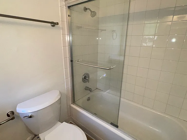 1606 Grand Ave #C — Photo 7