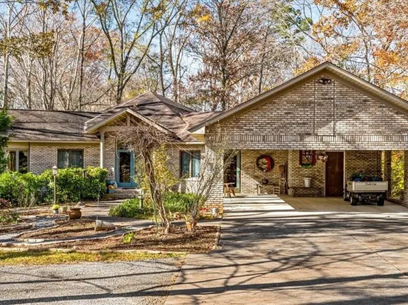 371 Farmington Rd, Mocksville, NC 27028