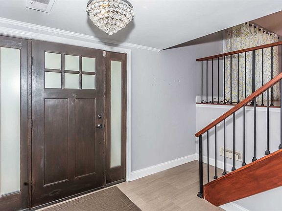 4th image of 20 Gainsville Dr