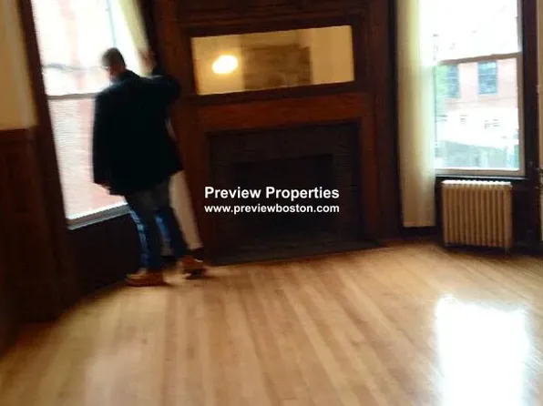 849 Beacon St, Boston, MA